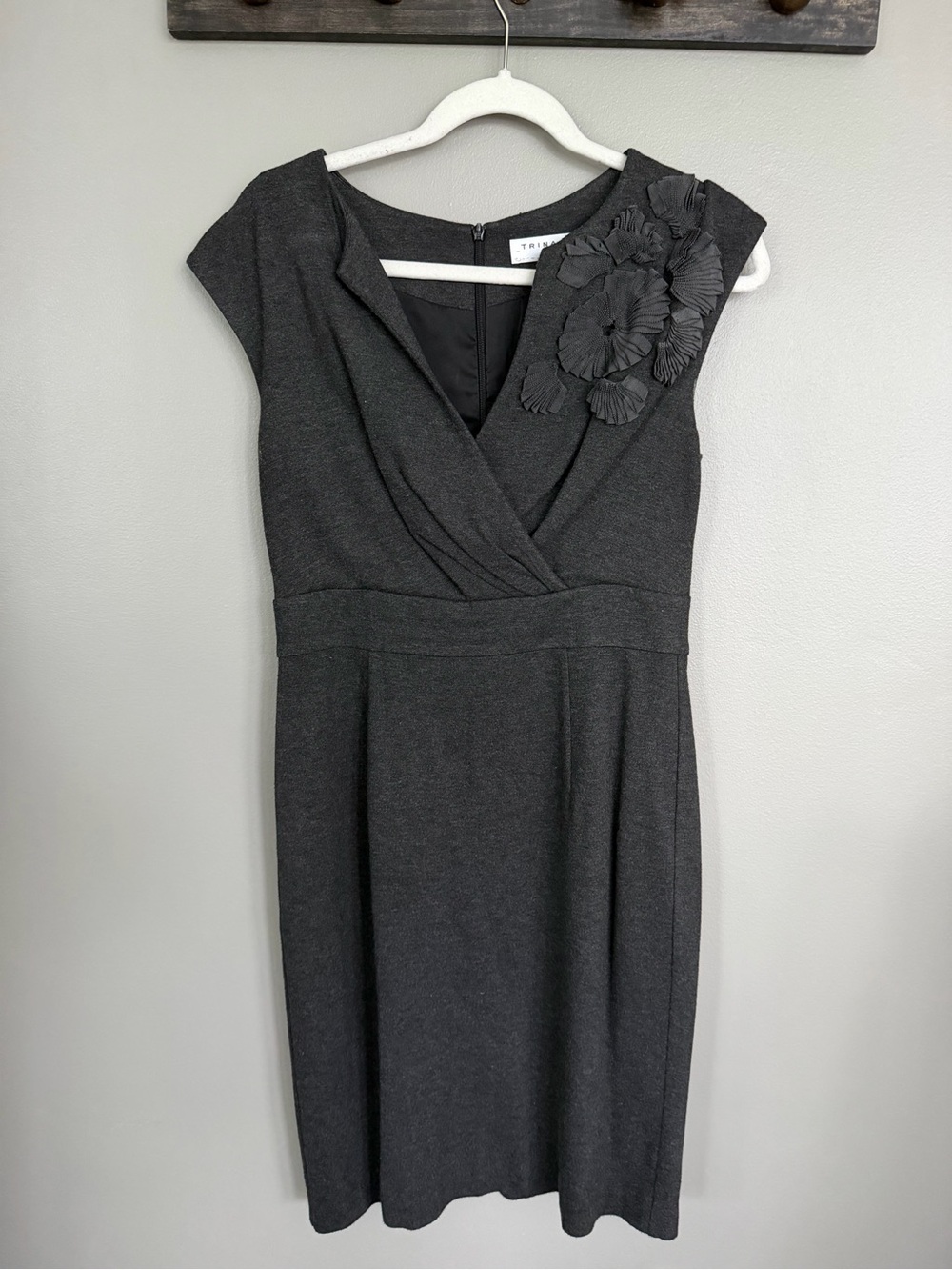 Trina Turk Dark Gray Floral-Applique Surplice Midi Dress